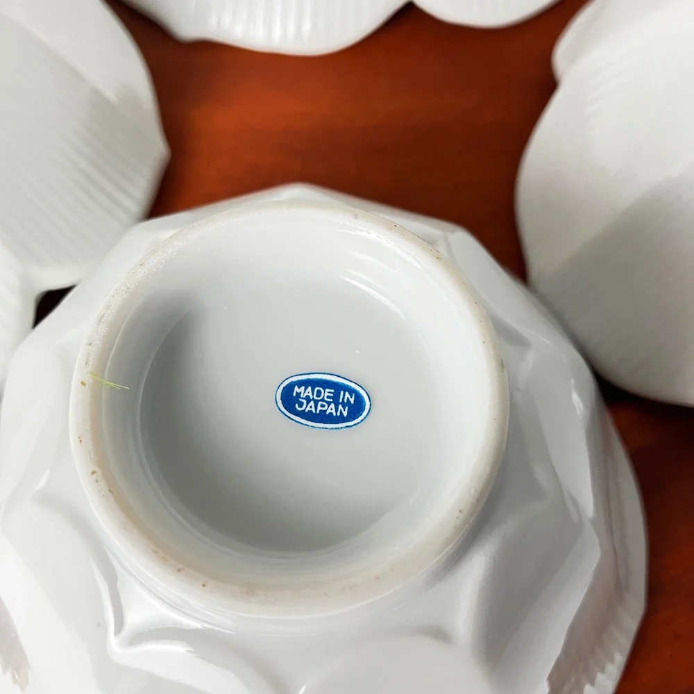 VTG Lotus Petal Bowls Set of 4 White Mid Century Japanese Porcelain Replacements